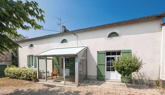 Le Gîte du Sourcier – Authentic and Welcoming Stay in Dordogne