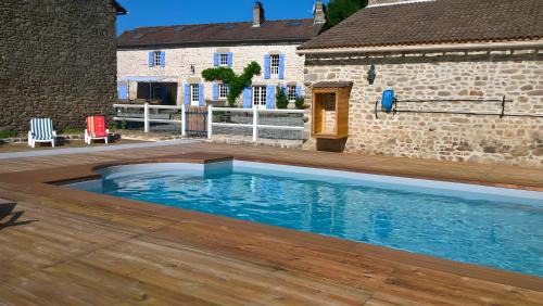 Le Gîte D'au, piscine, spa et étang