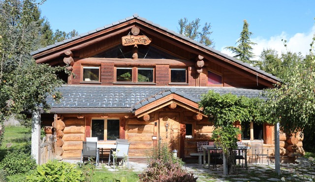 Le Gîte de Briey, complete chalet, 7 min from Vercorin