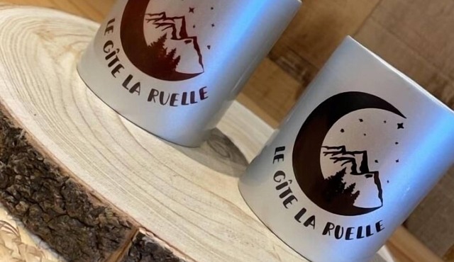 Le gîte de la ruelle With its whirlpool bath