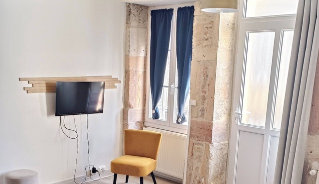 Le Gîte de Varanges : Maison de Ville Classée 3