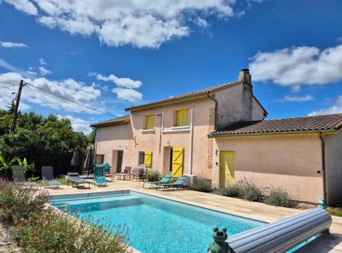 Le Gîte du Pêcheur - 4 chambres - Piscine - Jardin - Campagne - Idéal famille ou entre amis