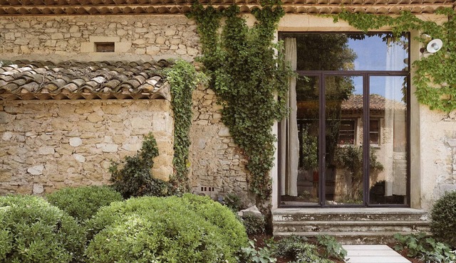 Le Galinier, Lourmarin, a Beaumier Guesthouse