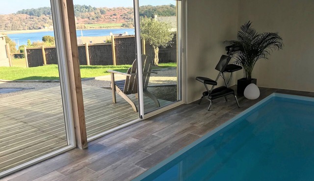 Le gite TY STEREC SWIMMING POOL indoor heated to 29° view and HAMMAM