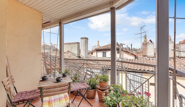 Le Grand Boudoir - Two Bedroom Apartment, Sleeps 4