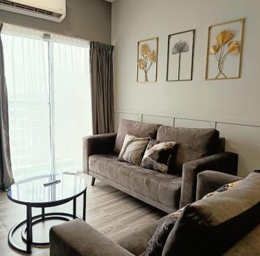 Le-Gris, Homestay Puncak Alam Free WIFI & Netflix!