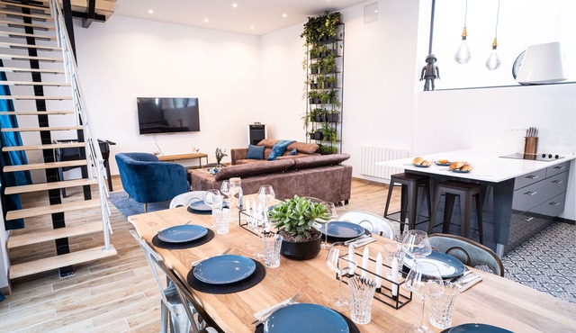 Le GROFT, a loft barn in a natural setting