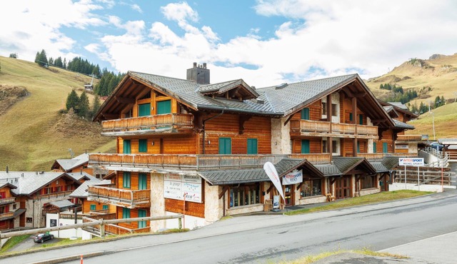 Le Hameau by Interhome