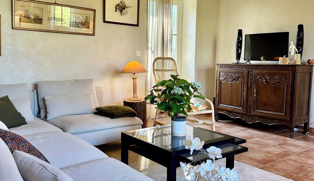 Le Hameau Country house