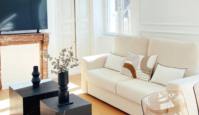 Le Haussmann ⸱ Stationnement gratuit ⸱ Fibre