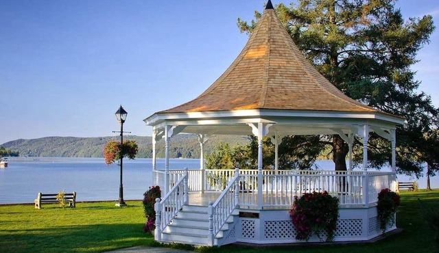 Le Huard - Chalet cozy au coeur de la nature urbaine de North Hatley