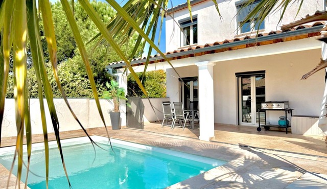 Le Jardin Bleu, 6-person villa swimming pool
