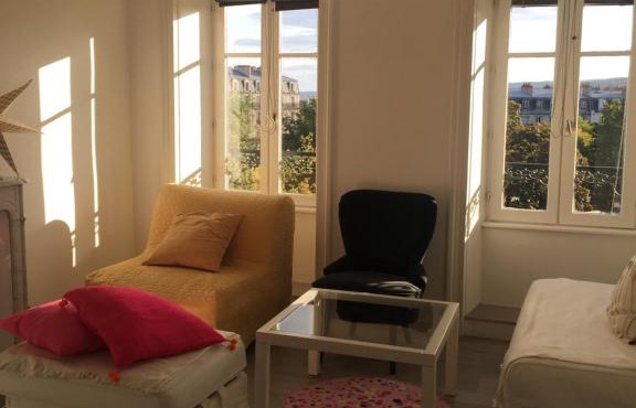 Le Jardin Darcy Liberté Hyper centre gare-ville parking public payant dans la rue