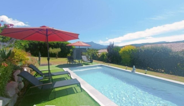 Le jardin de Nigelle, Bas de Villa en Provence