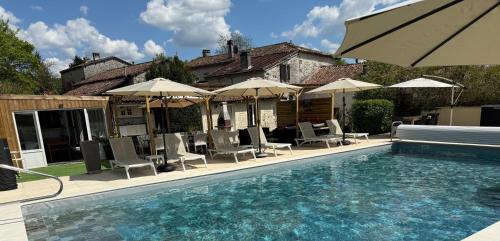 Le Jardin Des Hirondelles Naturiste