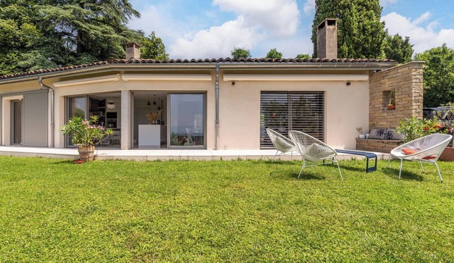 Le Lavoir - Bright and comfortable single-storey family home