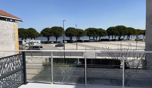 le lac Devant sa Porte- Base de Bombannes Proche , Ocean à 5 Minutes