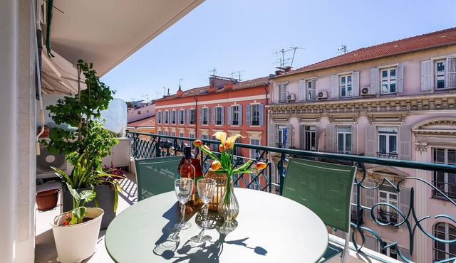 LE LAFAYETTE AP4410 By Riviera Holiday Homes