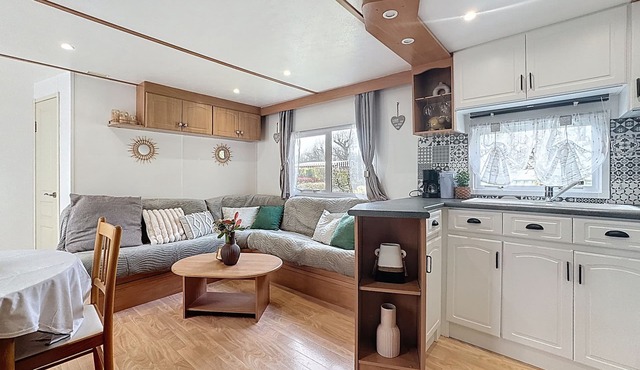 Le Lieu Bill by Interhome