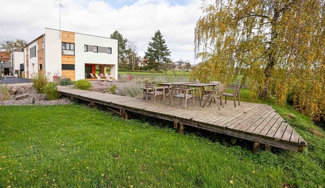 Le Lodge 8-24 pers Shower-Countryside view