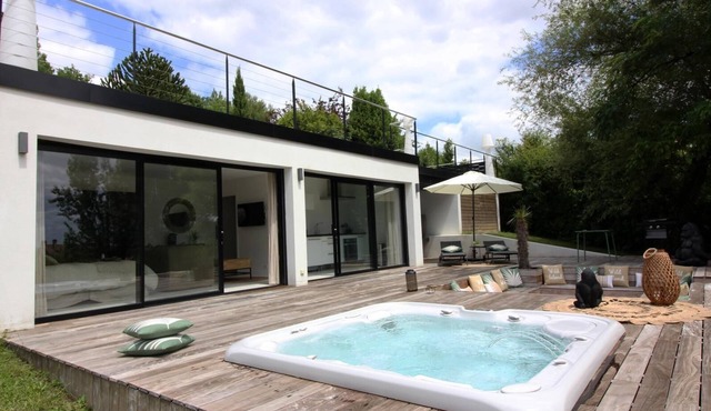 Le Lodge de Mermoz - Saint Andre DE Cubzac