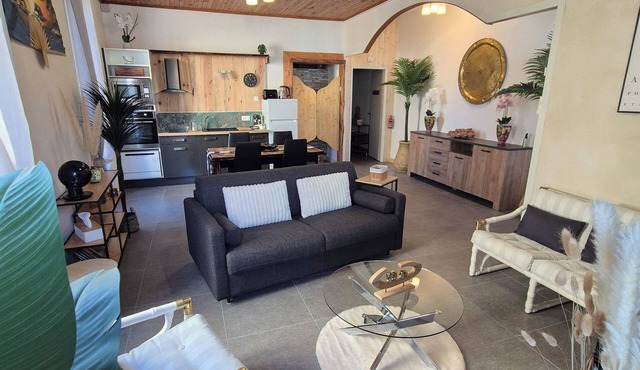 Le Loft - 1-bedroom apartment - Ground floor. Ideally located for shopping and tourism.