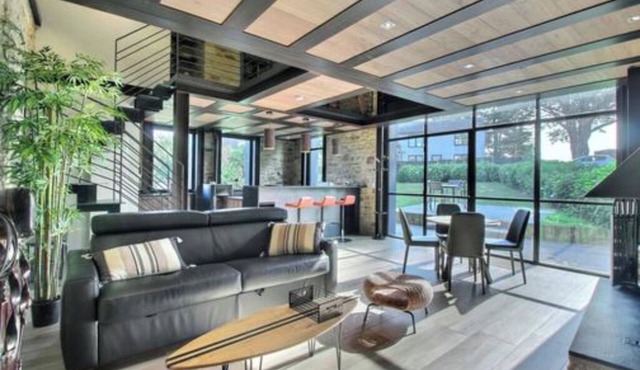 Le Loft, charm and luxury, with covered terrace, close to the sea and Vannes