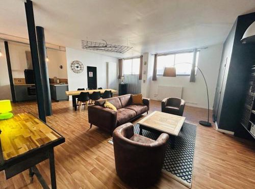 Le Loft Indus de Neuville- Futuroscope- Aquascope