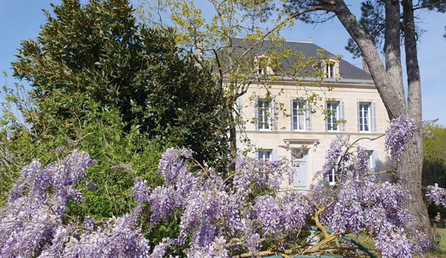 Le Logis d'Epargnes B&B and Gite