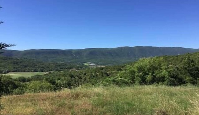 le Luberon et le Colorado Provençal Vous Attendent