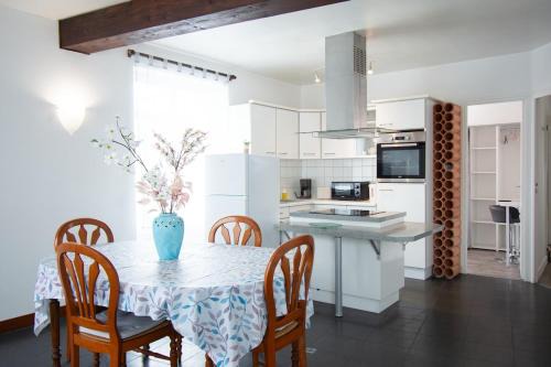 Le Lumineux I 3 Chambres & Quartier Des Capucins
