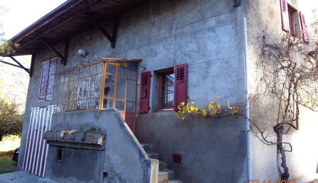 Le Lyaud. Pretty country house.