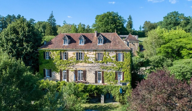 Le Manoir de St Marcel - La Petite Maison