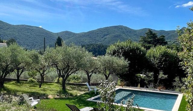 LE MAËLIA ☆ The countryside 350m (5min walk) from the town center