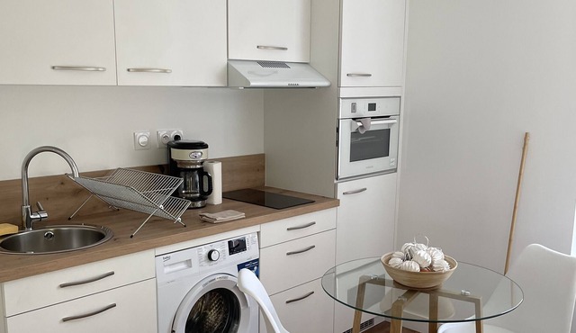 Le Manoir 1 ★ Studio ★ RDC ★ Lumineux