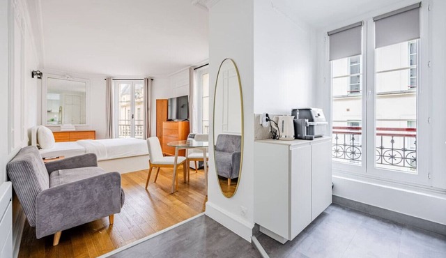 Le Marais studio Sevigné