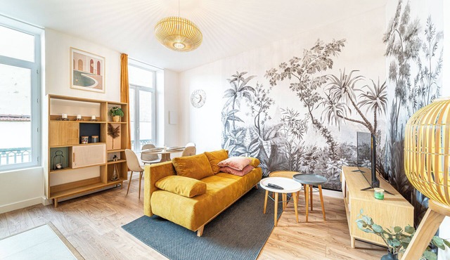 Le Marietton cosy apartment a stone's throw from Valmy metro station