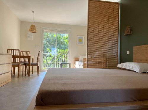 "LE MARINA" Hotel Appartements à Sérignan plage, proche de la mer, avec piscine Juillet-Août