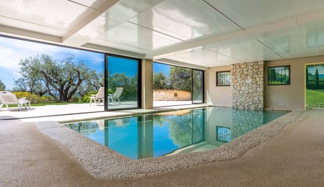 Le Mas des Moulières - Vue montagne avec piscine