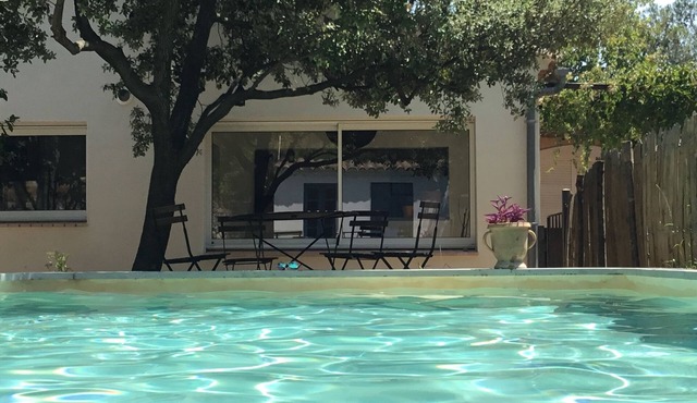 Le Mas des Pins nestled in the heart of the Nîmes pine forests