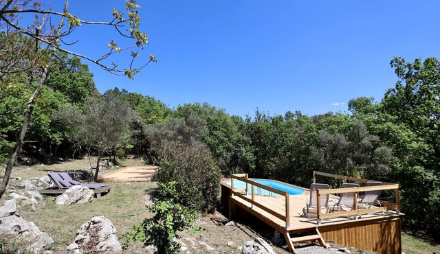 Le Mas des Rouquets - avec piscine et jardin