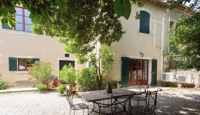 Le Mas du Chateau in Provence, a charming 18th century residence