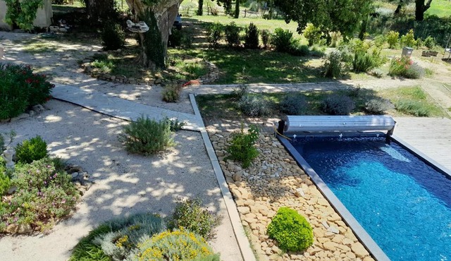 Le mas Lou Caïroun, un paradis en Provence