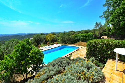 Le Mas sous le Vent exclusive Villa 3 rooms 2 kitchens 2 bathrooms
