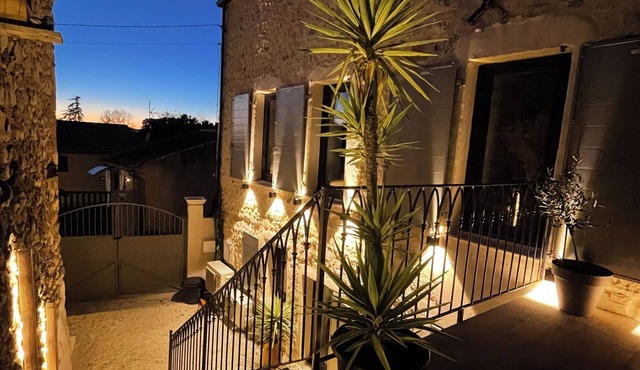 Le Mas, Village house