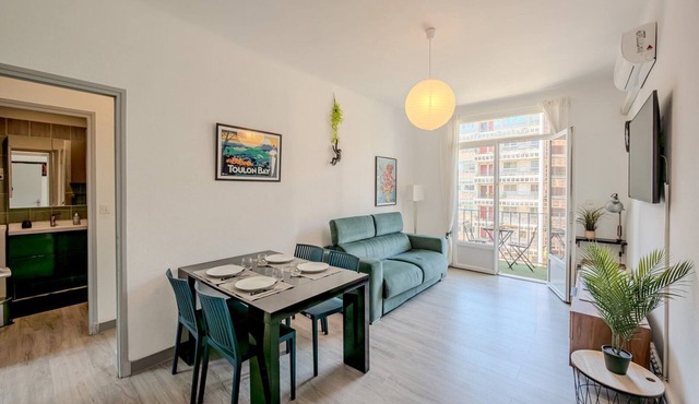 Le Mayol - 2 Chambres, Clim et Balcon