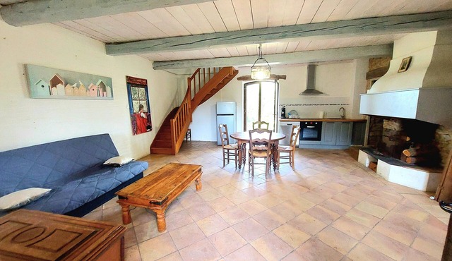 LE Mazet DU Chateau