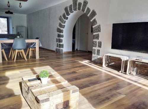 LE MAZOT-SPA HIVER ET ETE-Piscine-Proche lac-Charme-Détente