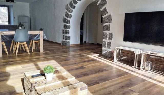 LE Mazot-spa-piscine-proche Lac-charme-détente