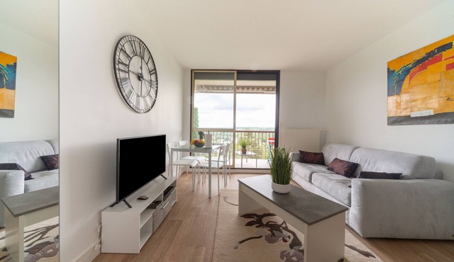 Le Merel - Studio Apartment, Sleeps 4